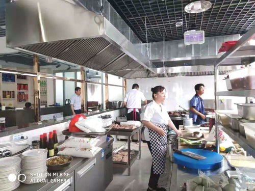 福城白鐵風管加工廠 專業供應與安裝建筑通風系統